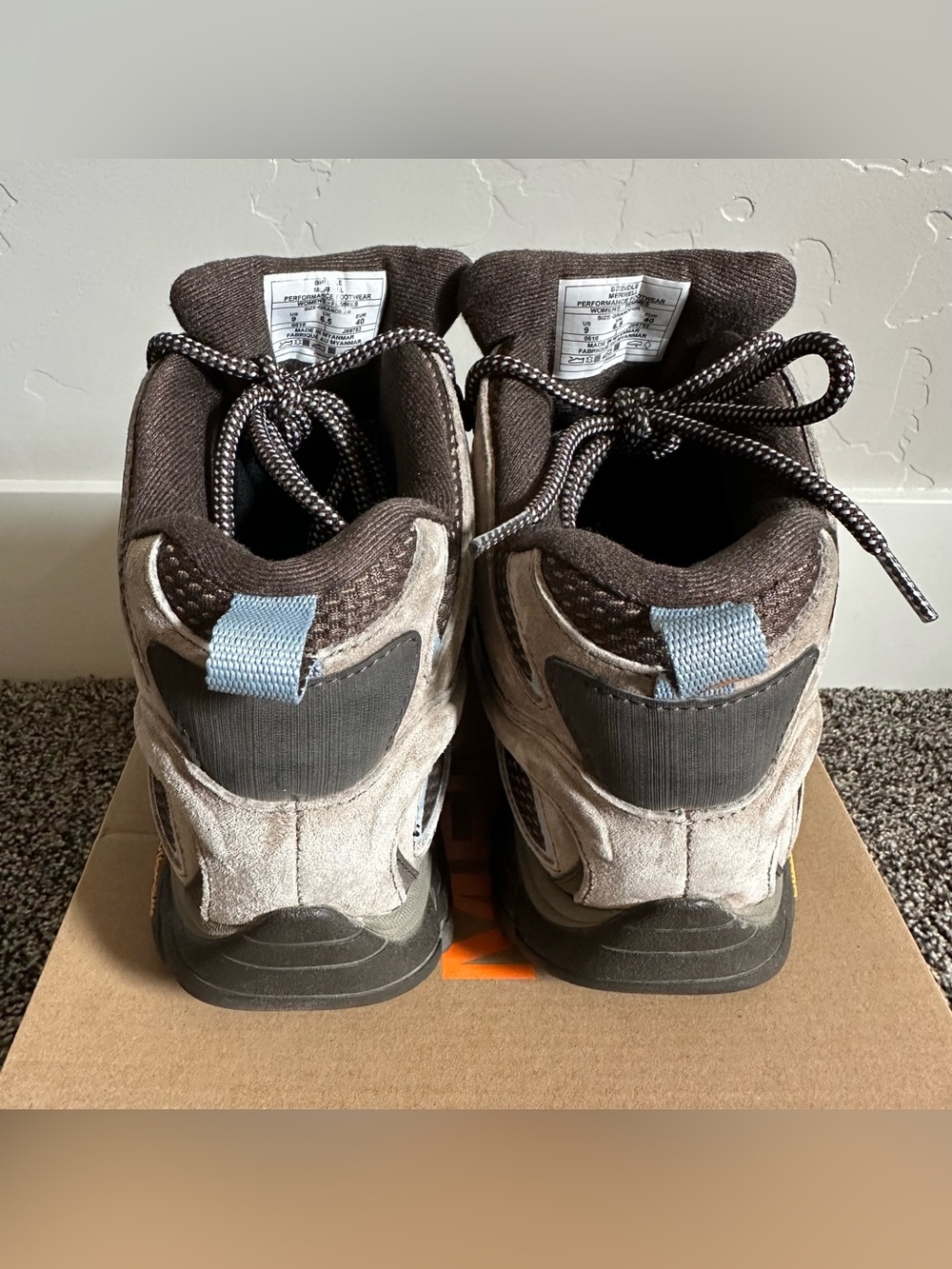 Women's BRINDLE Merrell Moab 2 Mid Waterproof Hiking Shoes Size 9 - Picture 3 of 15